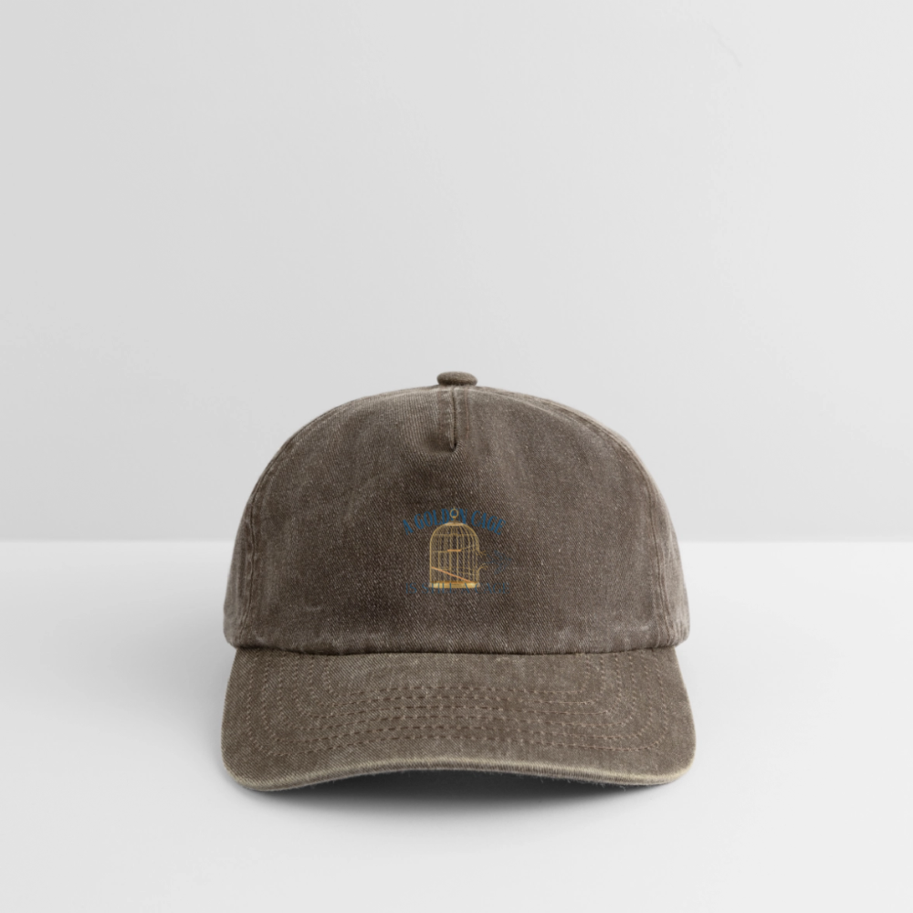 Oldschool vintage Cap | Wealth wears Wisdom - vintage brown